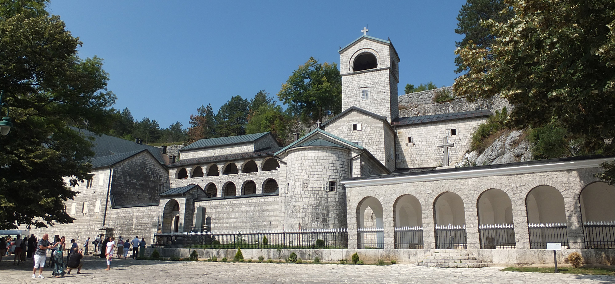 cetinjski-manastir-bg